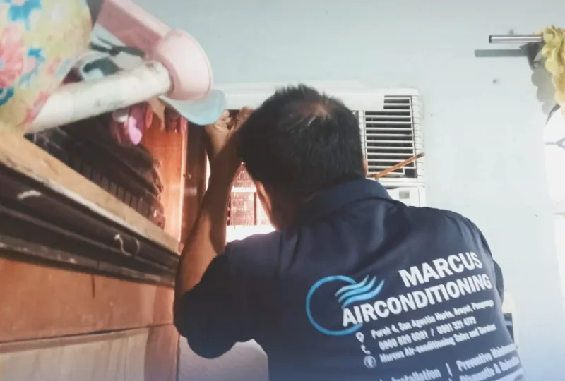 A window-type unit opened up and diagnosed on site before any parts were replaced